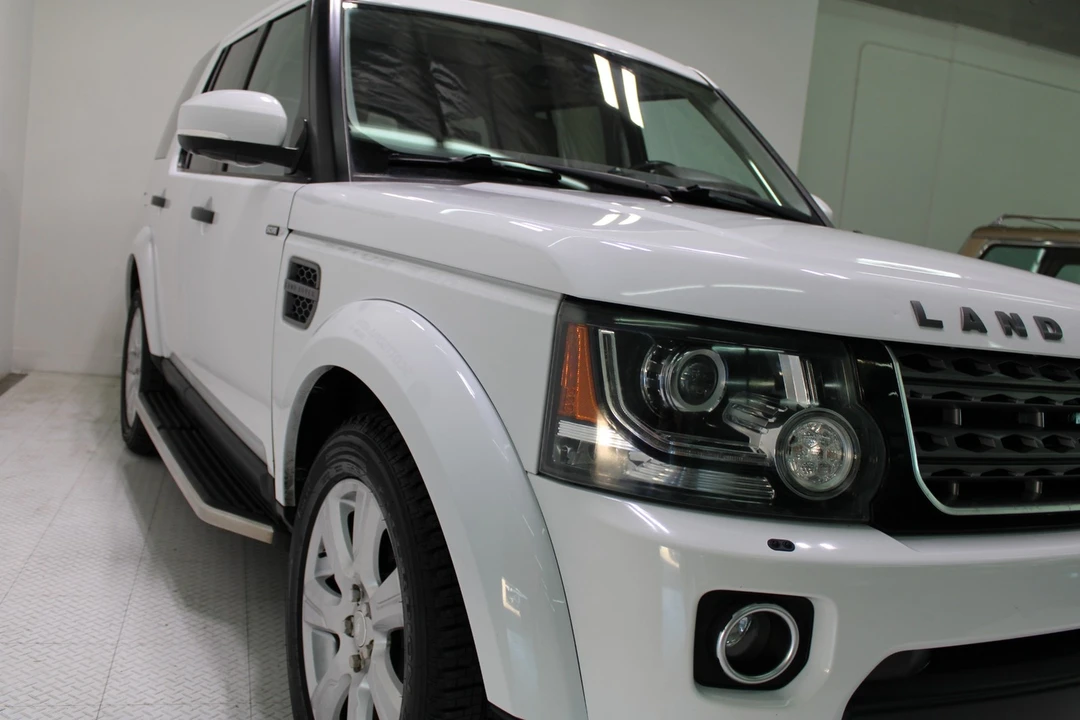 2015 Land Rover Discovery 4th Gen - Image 14 of 21