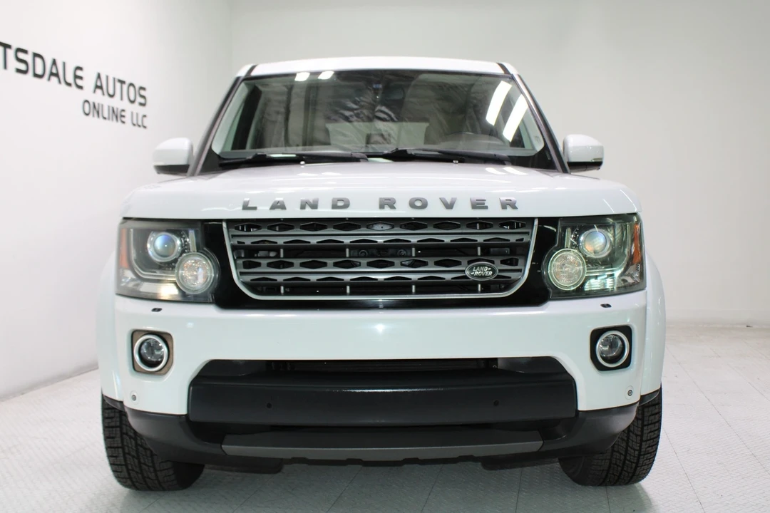 2015 Land Rover Discovery 4th Gen - Image 11 of 21