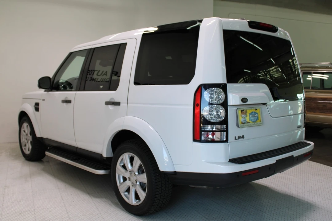 2015 Land Rover Discovery 4th Gen - Image 3 of 21