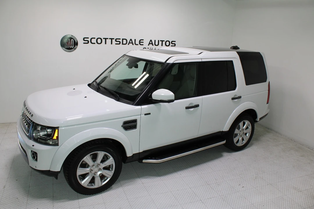 2015 Land Rover Discovery 4th Gen - Image 19 of 21