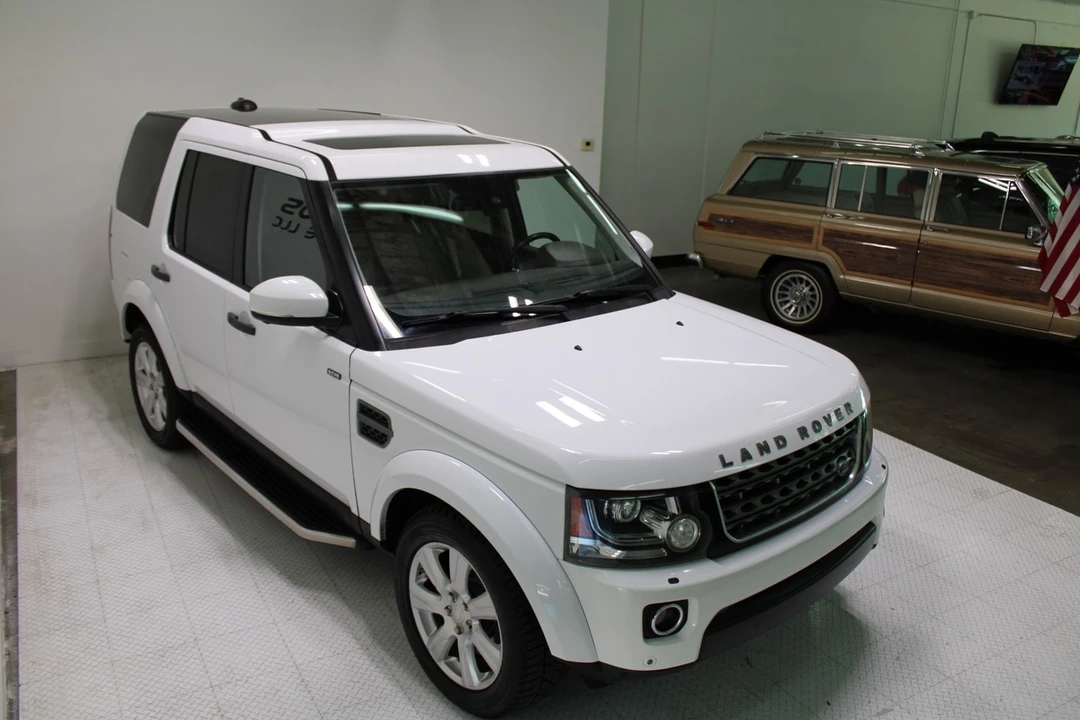 2015 Land Rover Discovery 4th Gen - Image 21 of 21