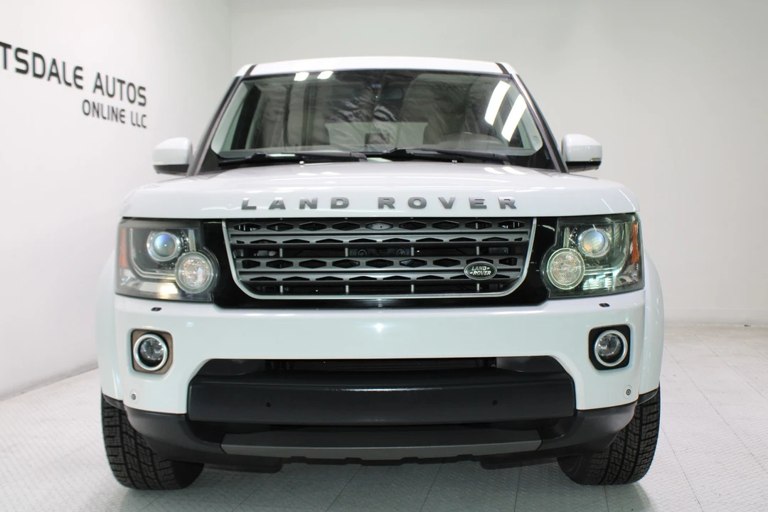 2015 Land Rover Discovery 4th Gen - Image 11 of 21