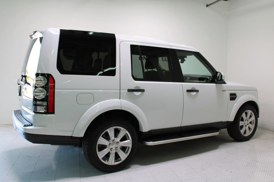 2015 Land Rover Discovery 4th Gen - Image 9 of 21
