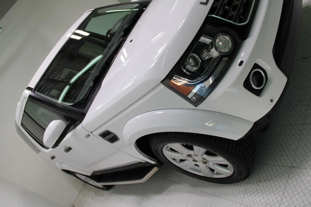 2015 Land Rover Discovery 4th Gen - Image 12 of 21