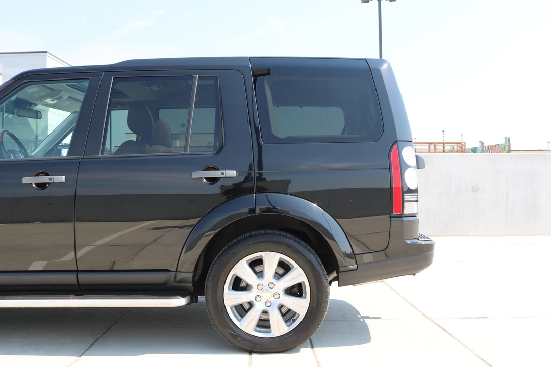 2015 Land Rover Discovery 4th Gen - Image 20 of 21
