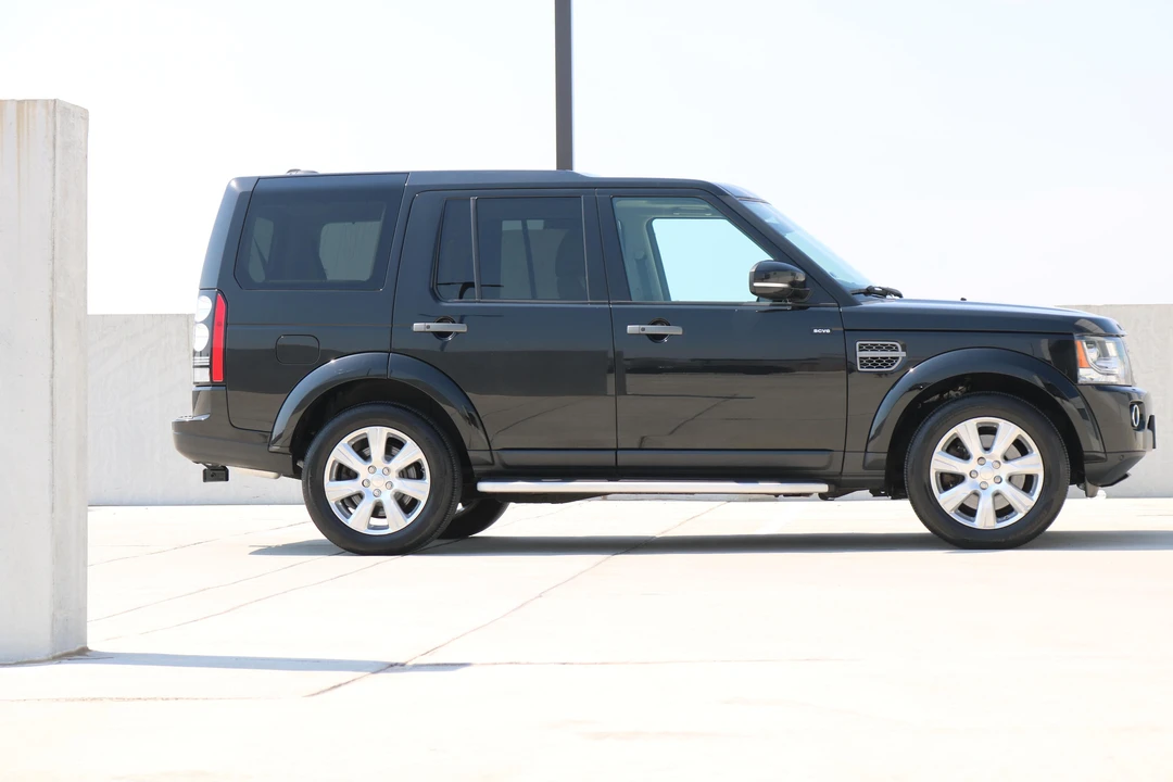 2015 Land Rover Discovery 4th Gen - Image 14 of 21