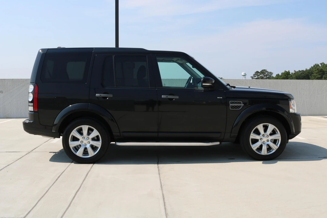 2015 Land Rover Discovery 4th Gen - Image 13 of 21