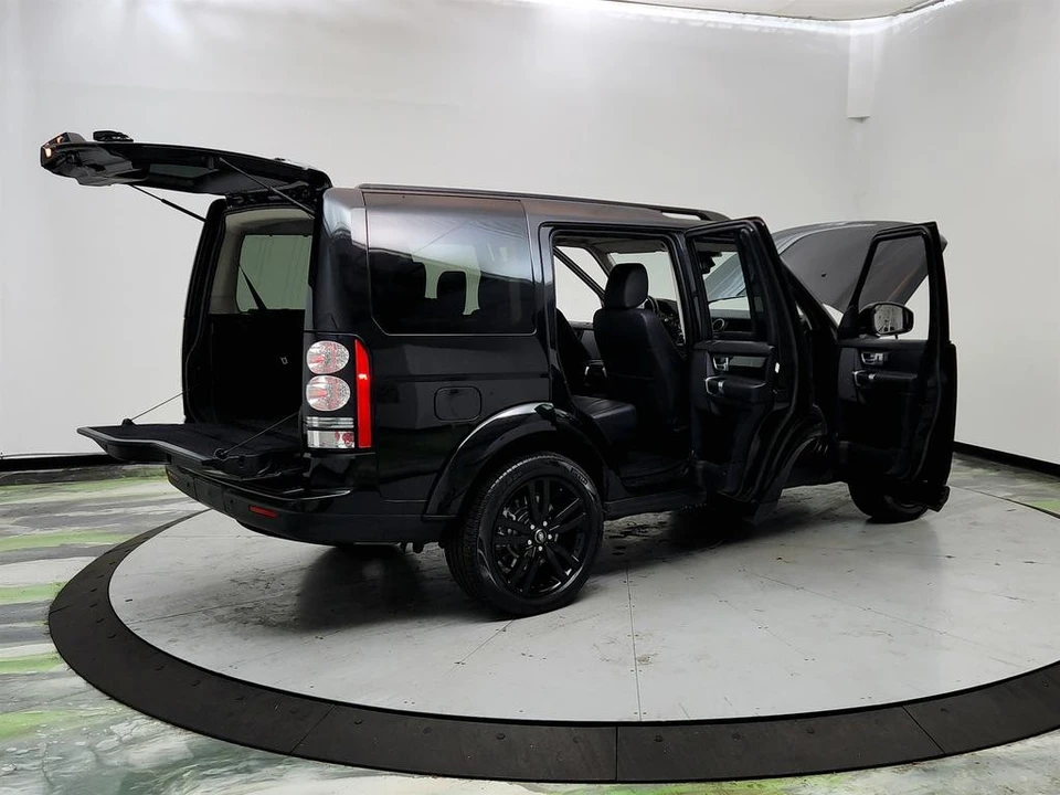 2015 Land Rover Discovery 4th Gen - Image 11 of 12