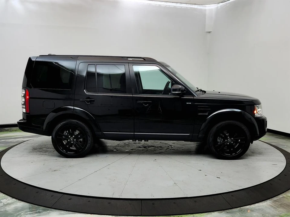 2015 Land Rover Discovery 4th Gen - Image 4 of 12