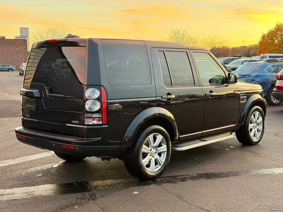 2015 Land Rover Discovery 4th Gen - Image 3 of 12