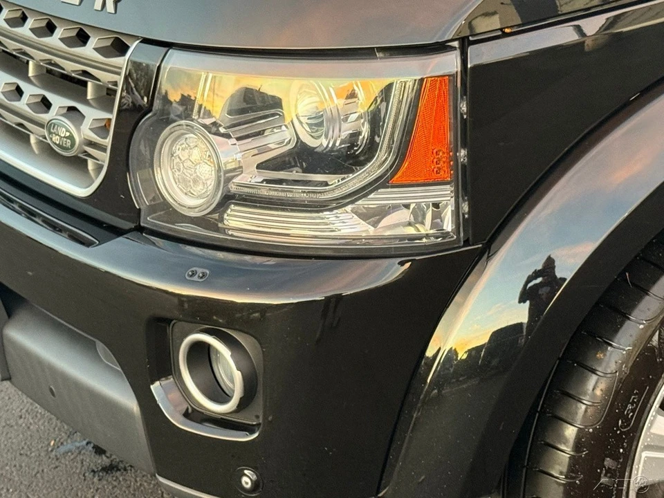 2015 Land Rover Discovery 4th Gen - Image 9 of 12