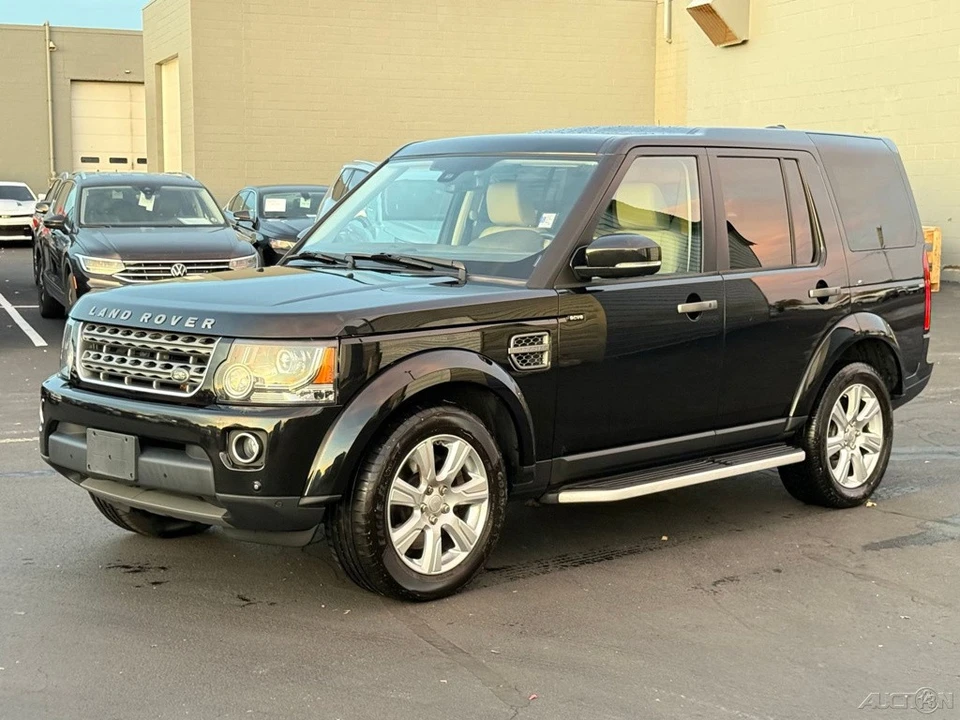 2015 Land Rover Discovery 4th Gen - Image 7 of 12