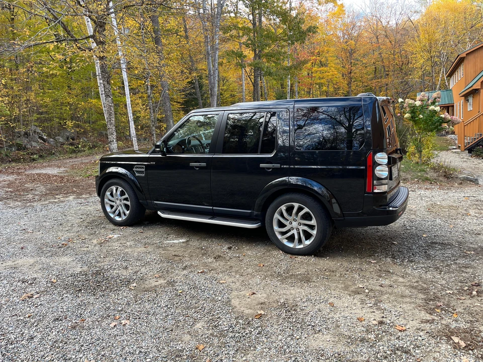 2015 Land Rover Discovery 4th Gen - Image 9 of 31