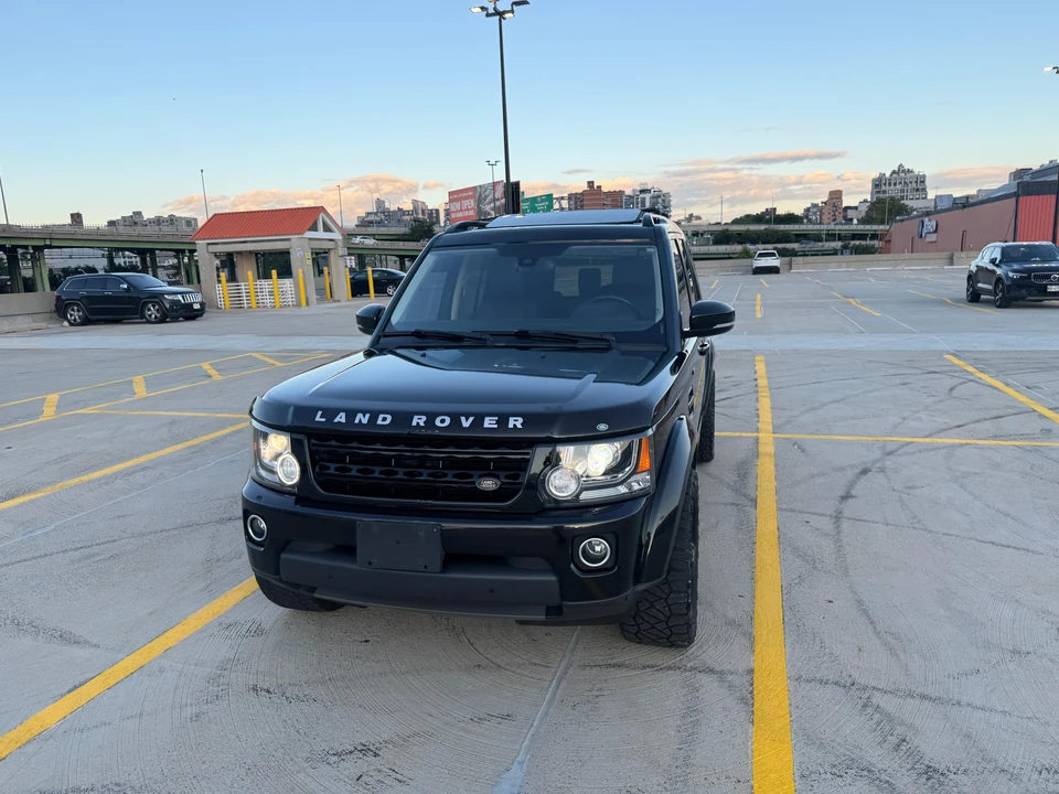 2015 Land Rover Discovery 4th Gen - Image 8 of 31