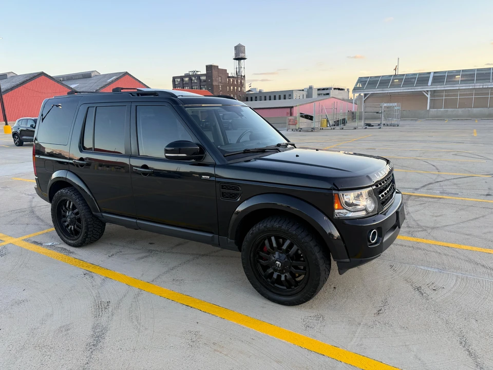 2015 Land Rover Discovery 4th Gen - Image 30 of 31