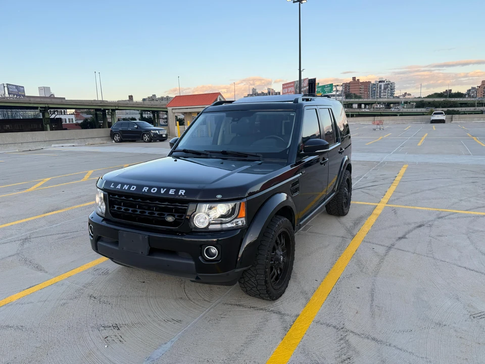 2015 Land Rover Discovery 4th Gen - Image 9 of 31