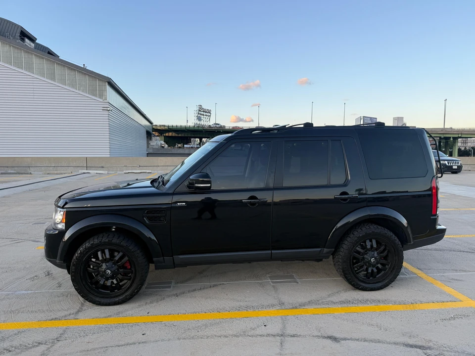 2015 Land Rover Discovery 4th Gen - Image 15 of 31