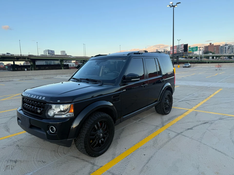 2015 Land Rover Discovery 4th Gen - Image 12 of 31