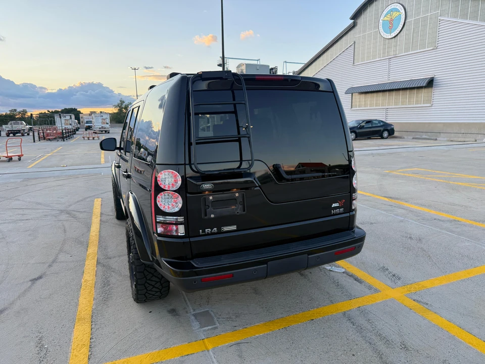 2015 Land Rover Discovery 4th Gen - Image 22 of 31