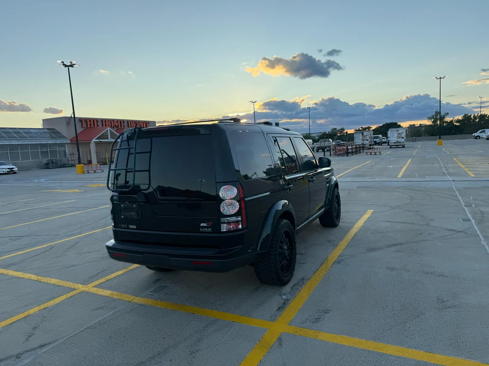 2015 Land Rover Discovery 4th Gen - Image 24 of 31