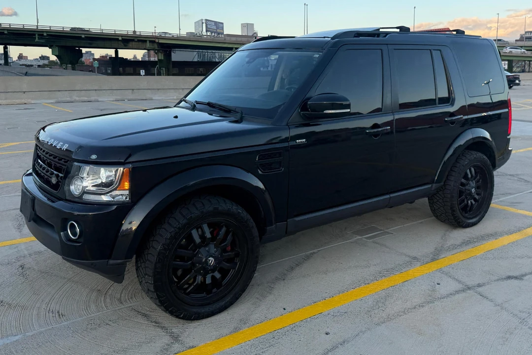 2015 Land Rover Discovery 4th Gen - Image 3 of 31