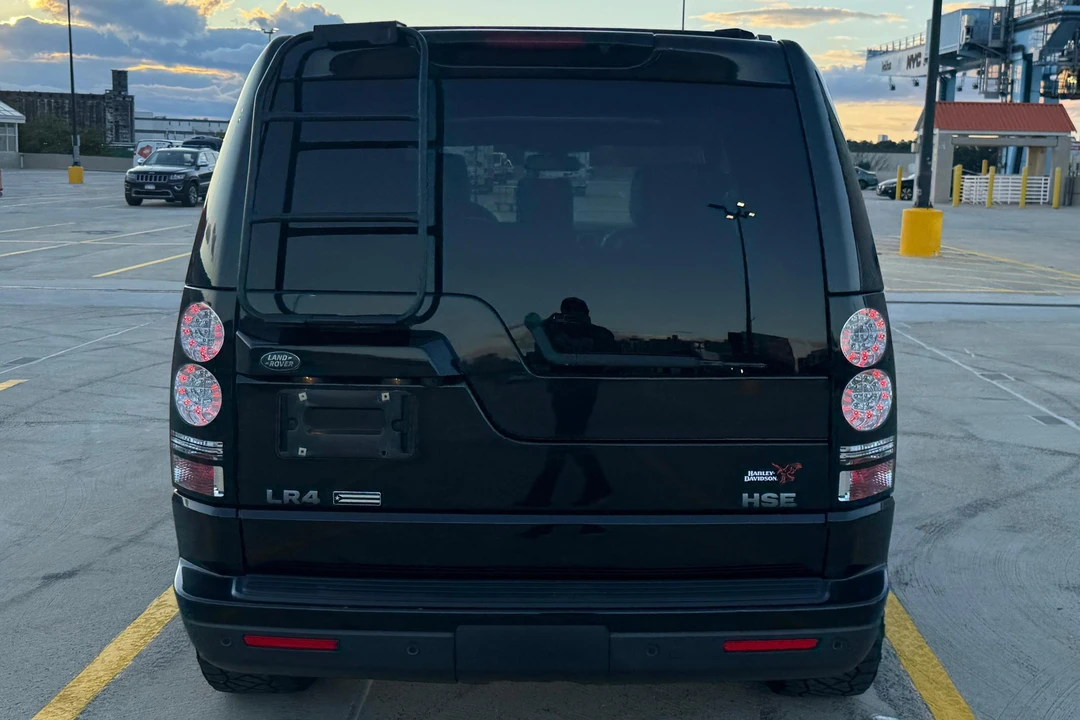 2015 Land Rover Discovery 4th Gen - Image 5 of 31