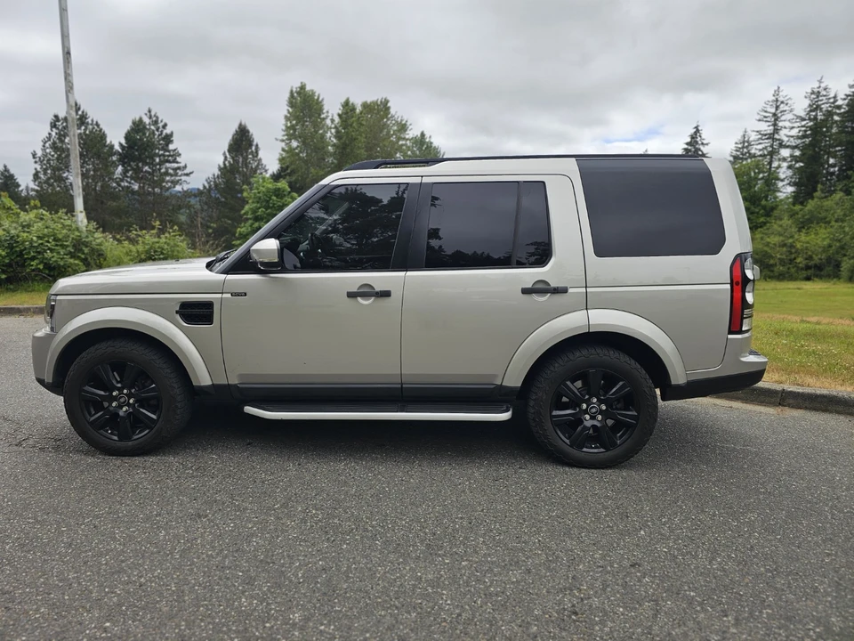 2015 Land Rover Discovery 4th Gen - Image 9 of 31