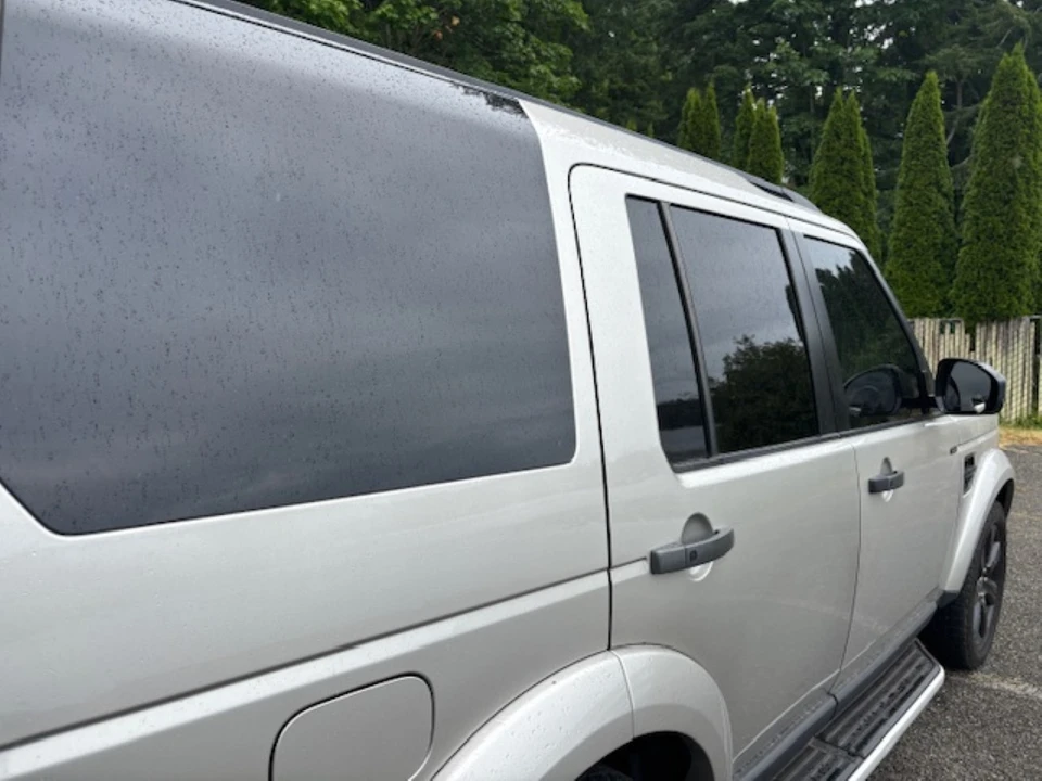 2015 Land Rover Discovery 4th Gen - Image 24 of 31