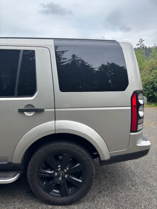 2015 Land Rover Discovery 4th Gen - Image 17 of 31