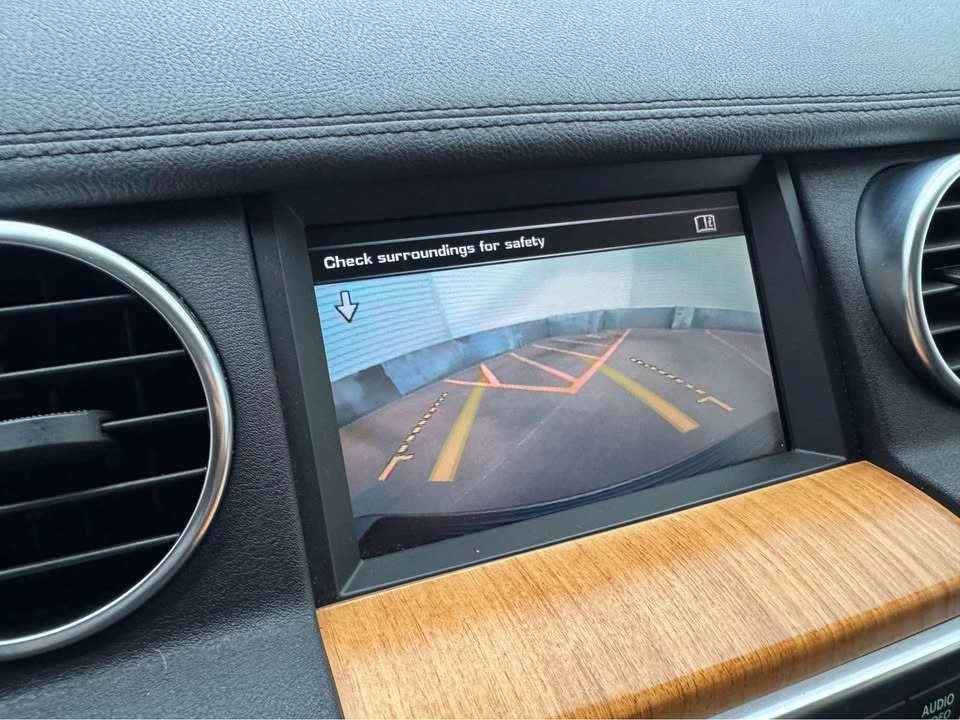 2015 Land Rover Discovery 4th Gen - Image 14 of 20