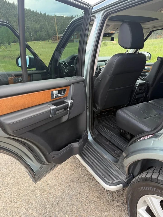 2015 Land Rover Discovery 4th Gen - Image 12 of 20