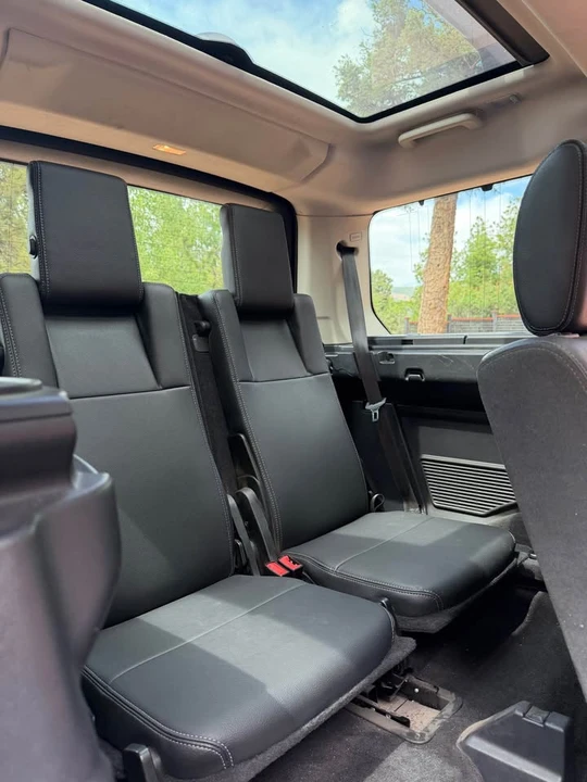 2015 Land Rover Discovery 4th Gen - Image 18 of 20