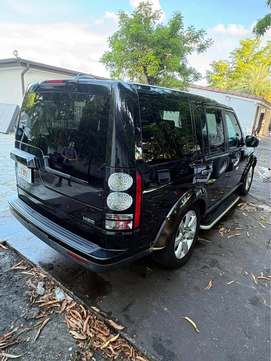 2015 Land Rover Discovery 4th Gen - Image 4 of 13