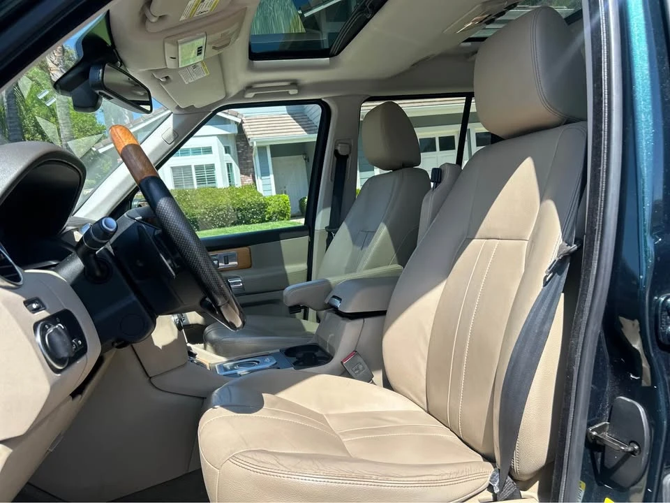2015 Land Rover Discovery 4th Gen - Image 16 of 20
