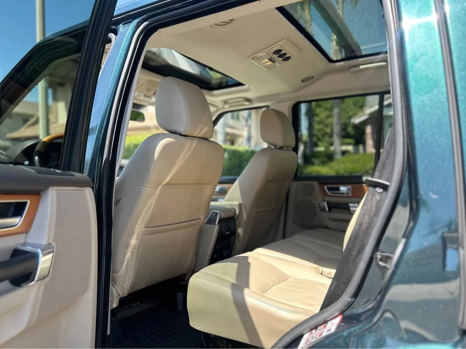 2015 Land Rover Discovery 4th Gen - Image 17 of 20