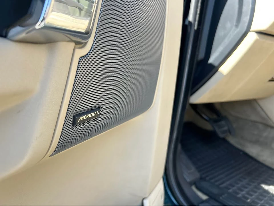 2015 Land Rover Discovery 4th Gen - Image 14 of 20