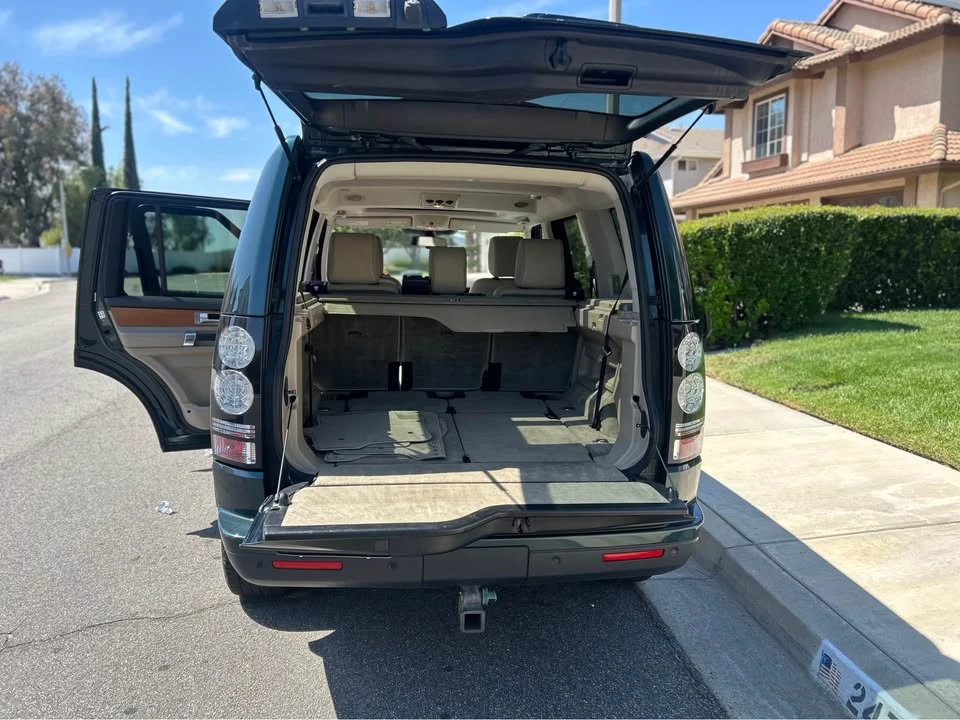 2015 Land Rover Discovery 4th Gen - Image 19 of 20