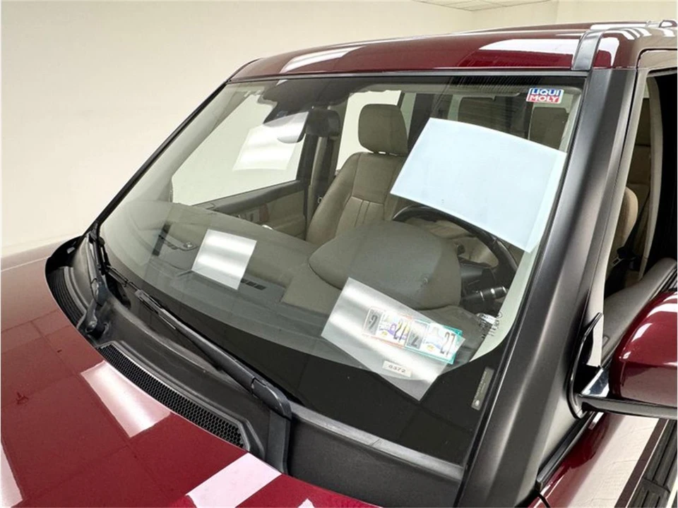 2015 Land Rover Discovery 4th Gen - Image 13 of 31