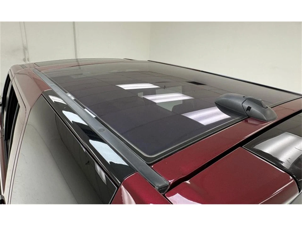 2015 Land Rover Discovery 4th Gen - Image 19 of 31