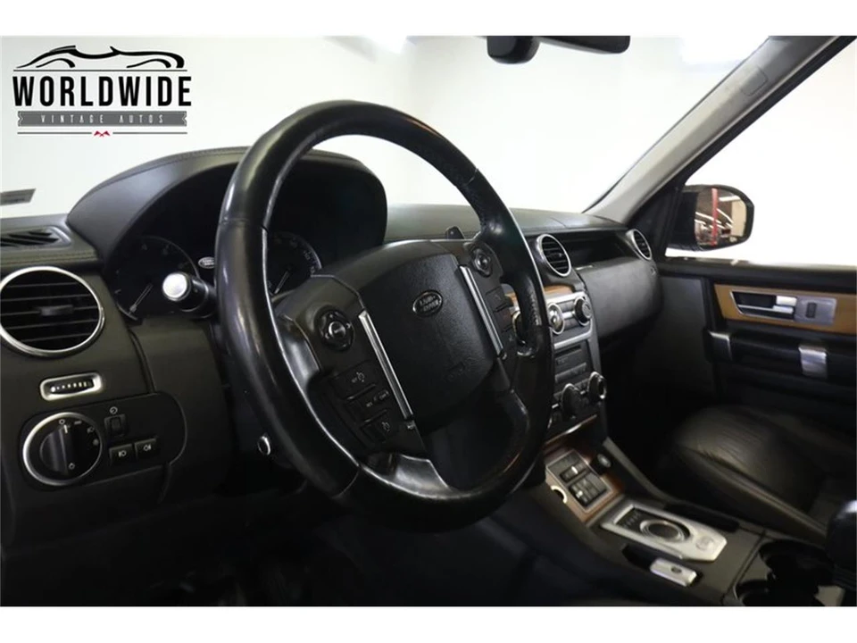 2015 Land Rover Discovery 4th Gen - Image 28 of 31