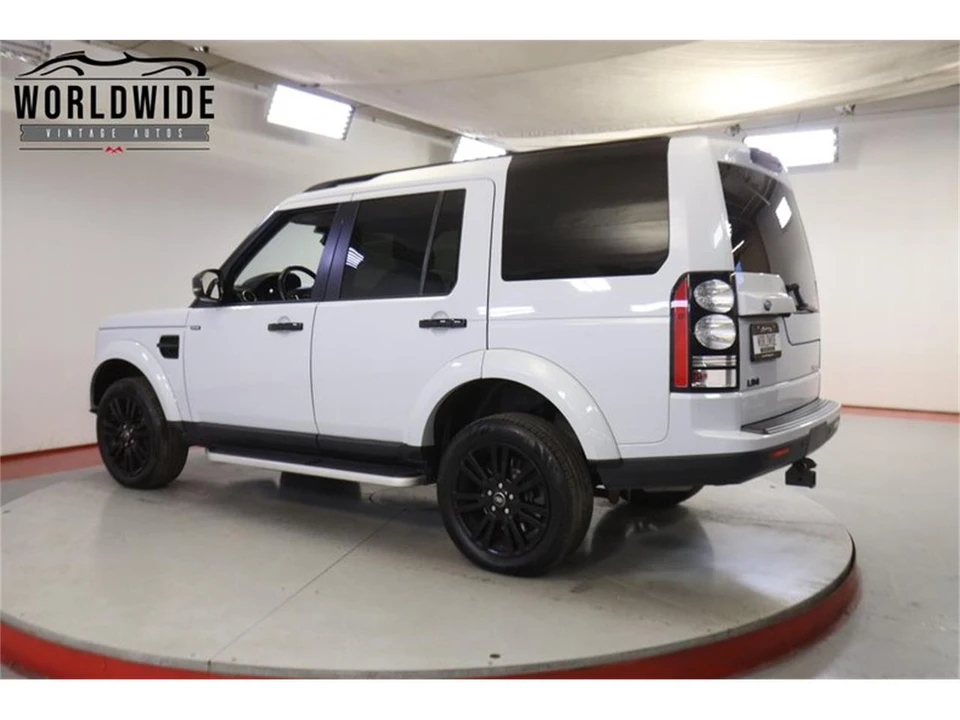 2015 Land Rover Discovery 4th Gen - Image 5 of 31