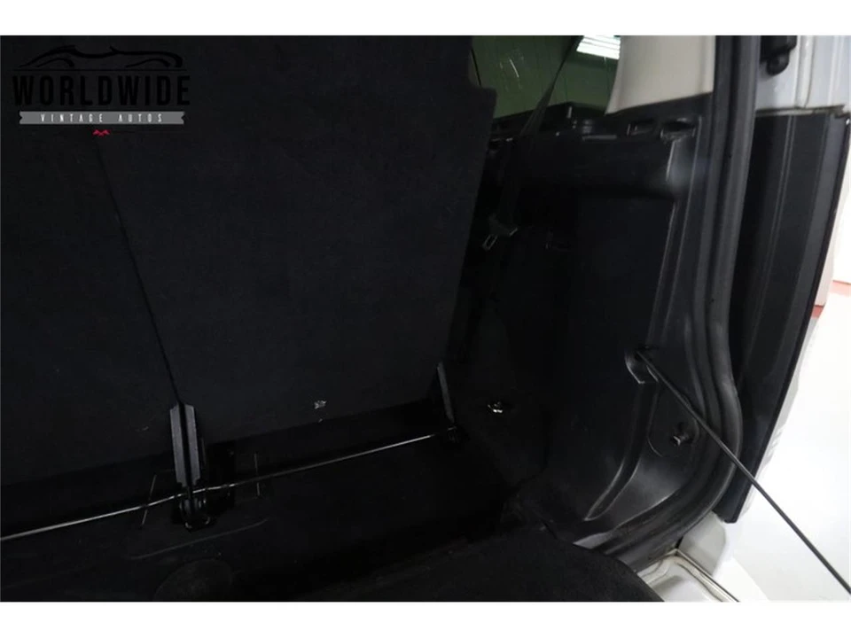 2015 Land Rover Discovery 4th Gen - Image 21 of 31