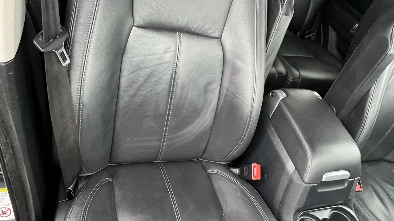2015 Land Rover Discovery 4th Gen - Image 9 of 27