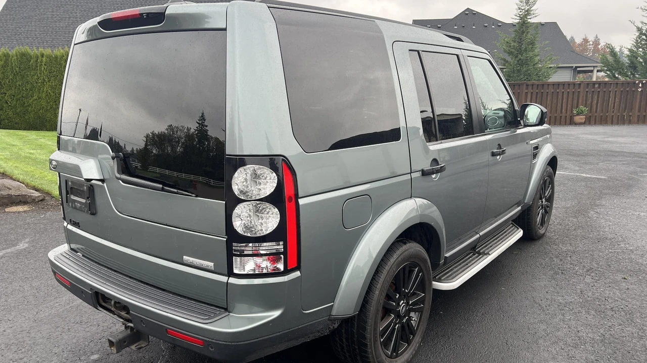 2015 Land Rover Discovery 4th Gen - Image 27 of 27