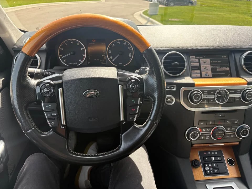 2015 Land Rover Discovery 4th Gen - Image 18 of 18