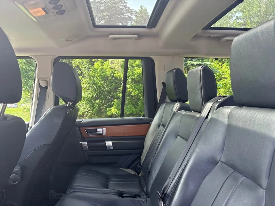 2015 Land Rover Discovery 4th Gen - Image 11 of 18