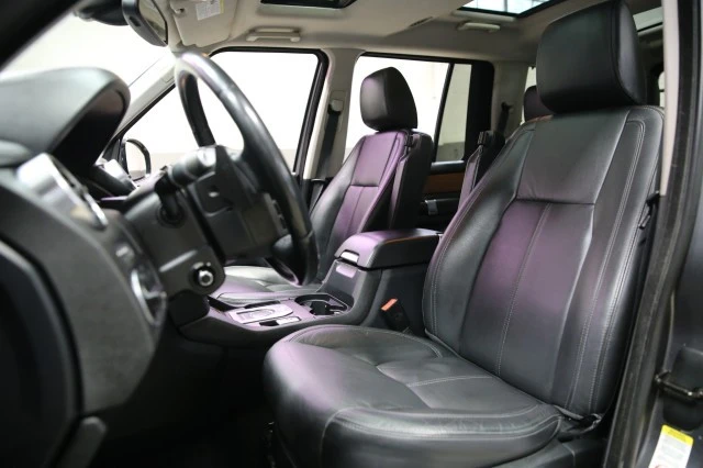 2015 Land Rover Discovery 4th Gen - Image 11 of 21