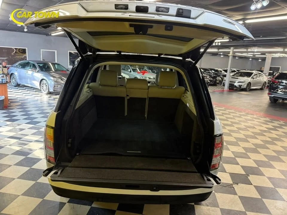2015 Land Rover Range Rover L405 - Image 18 of 20