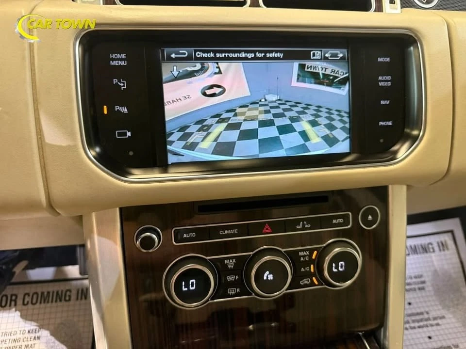 2015 Land Rover Range Rover L405 - Image 17 of 20
