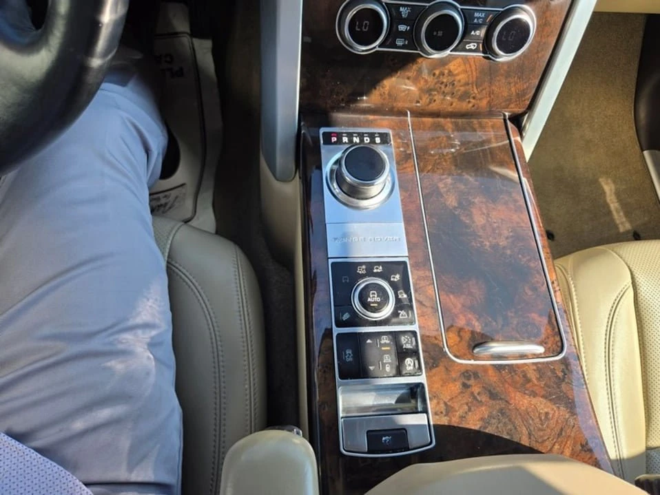 2015 Land Rover Range Rover L405 - Image 15 of 18